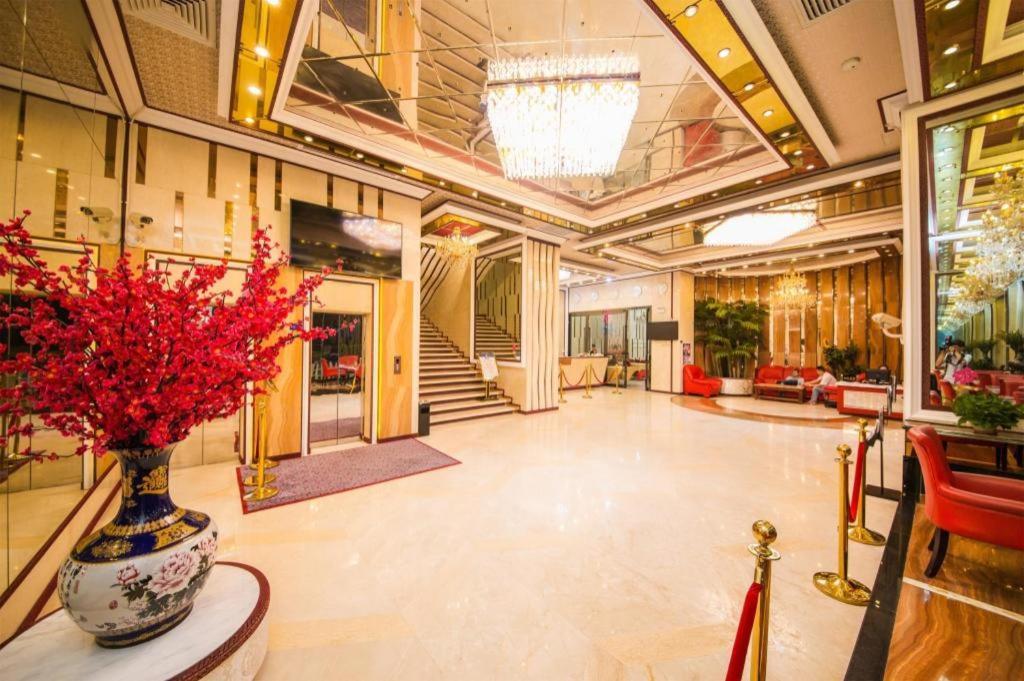 Milu Hotel Гуанчжоу Экстерьер фото