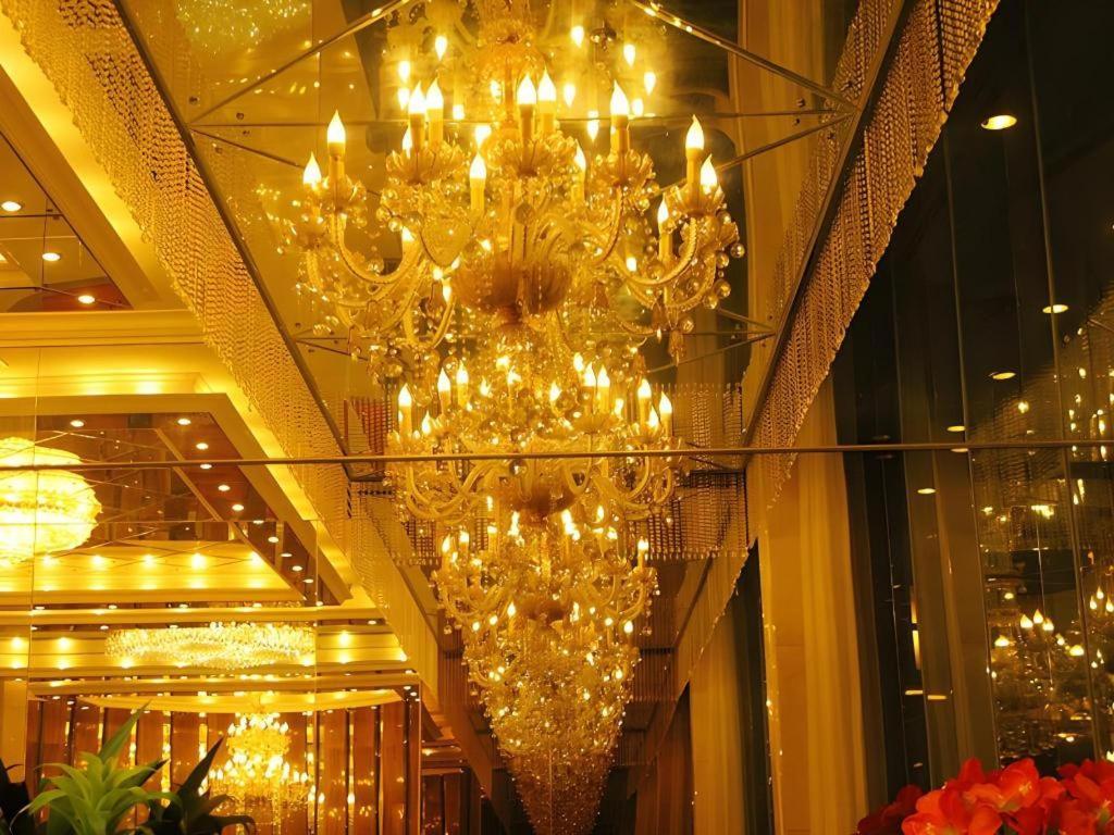 Milu Hotel Гуанчжоу Экстерьер фото