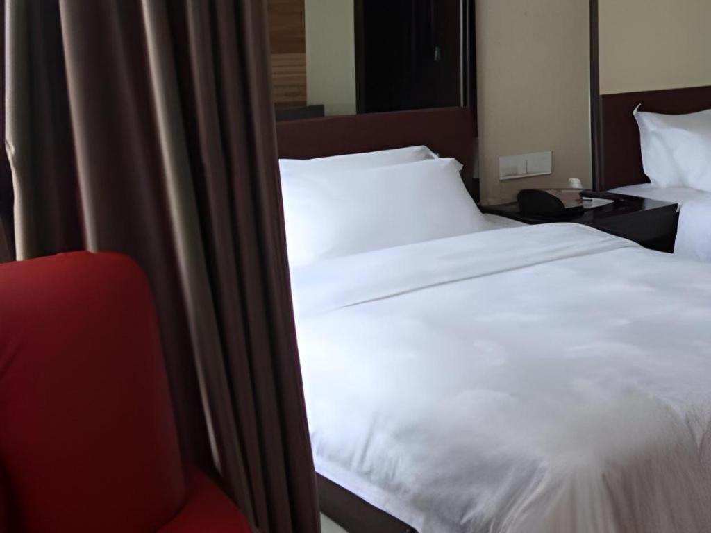 Milu Hotel Гуанчжоу Экстерьер фото