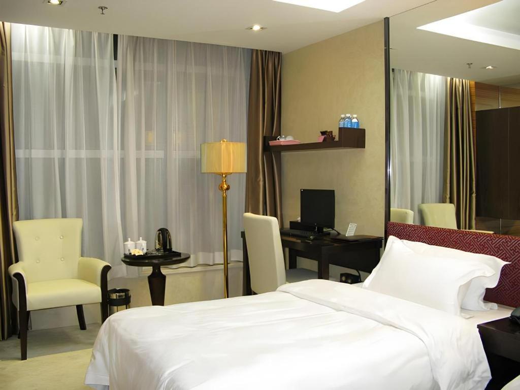 Milu Hotel Гуанчжоу Экстерьер фото