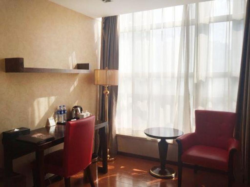 Milu Hotel Гуанчжоу Экстерьер фото
