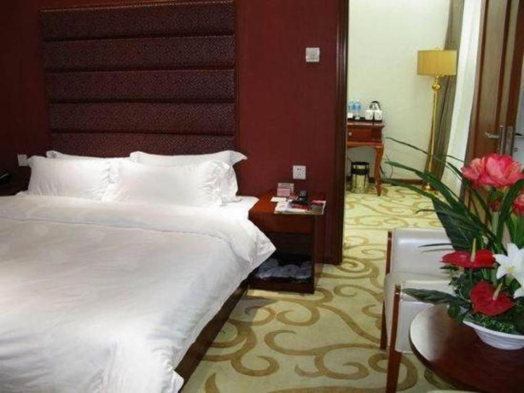 Milu Hotel Гуанчжоу Экстерьер фото
